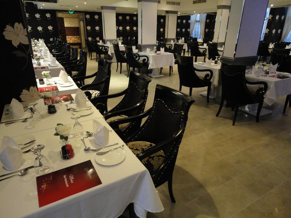 Al Jazira Hotel Manama Luaran gambar